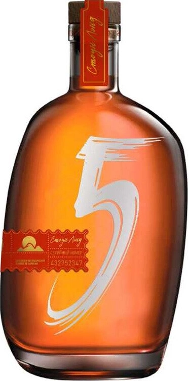 Коньяк "Страна камней" 5-летний,  0.7 л