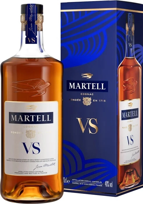 Коньяк "Martell" VS Single Distillery, gift box,  0.7 л